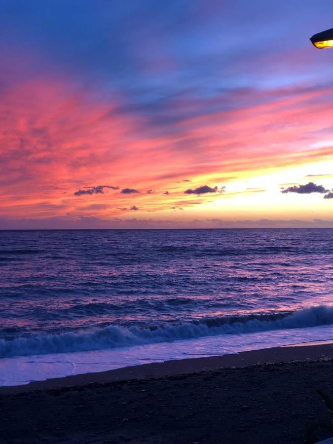 Apartamento Junto Al Mar En Costa Tropical Y Alpujarras Granadinas Melicena Kültér fotó